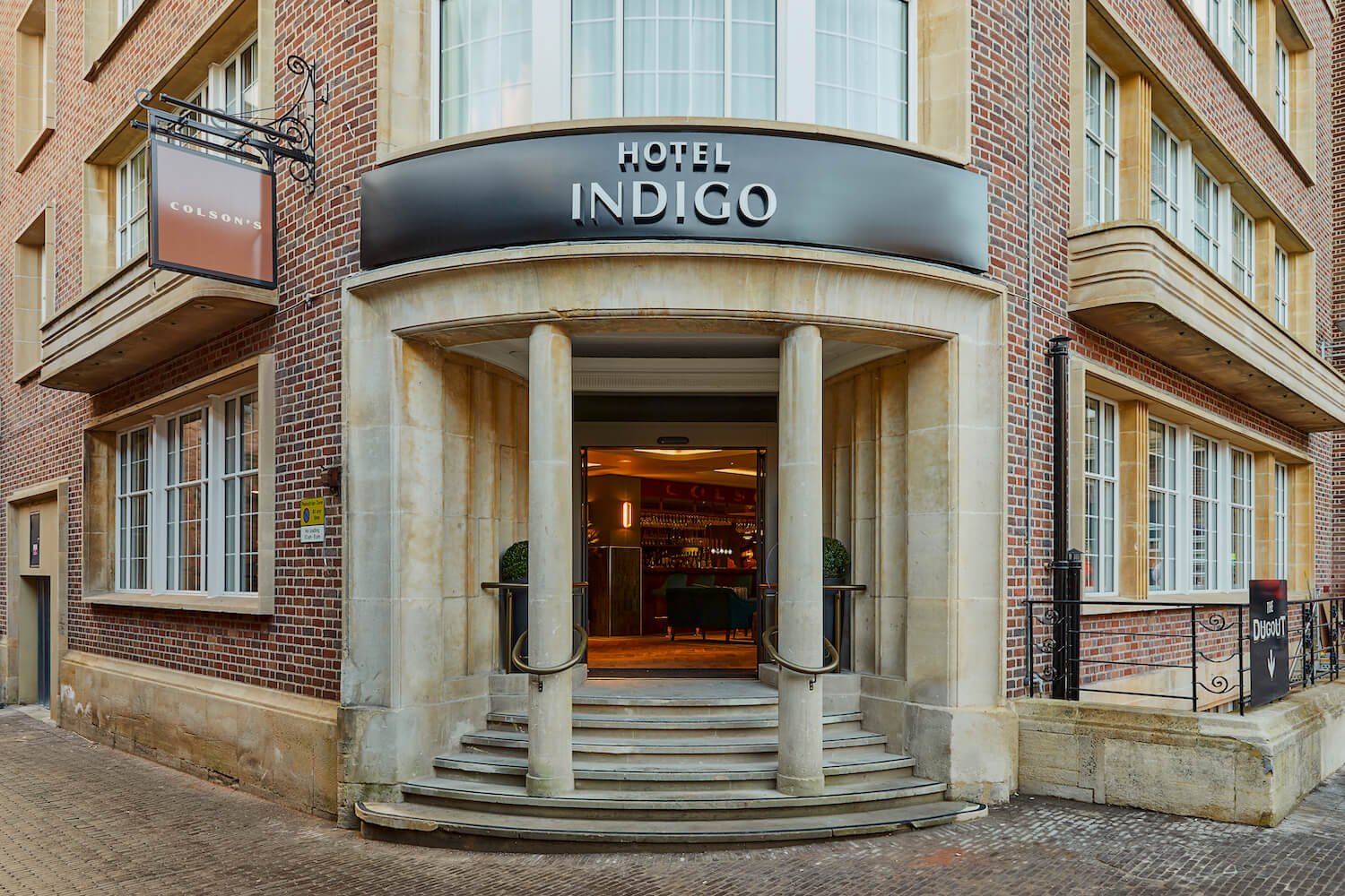 Front entrance to Hotel Indigo